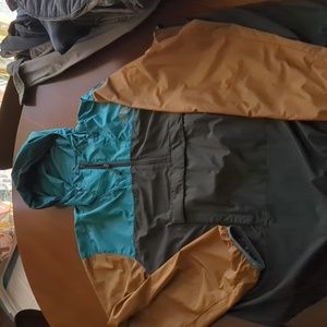 North Face quarter zip windbreakers